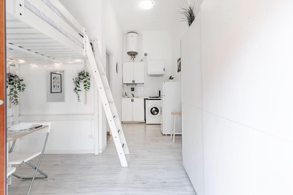 Whitenest - Loft With A Chic Vibe Apartment Mailand
